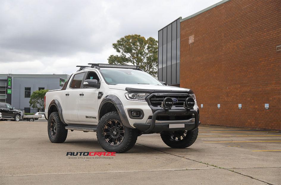 FORD RANGER HOSS XD II SATIN BLACK DARK TINT